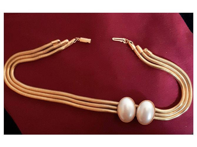 collier ras de cou inconnue en métal doré et nacre - vue 4