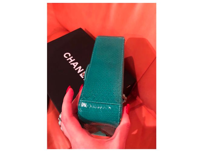 Chanel Bolsos de mano Turquesa - vista 3
