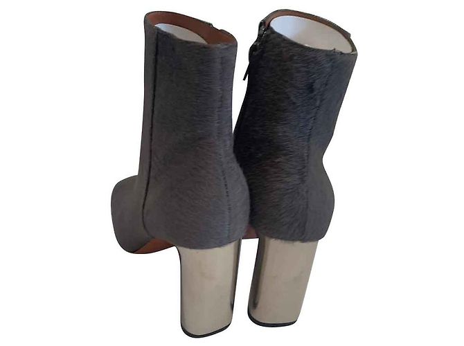 Botines Céline de Pony Hair Gris - vista 2