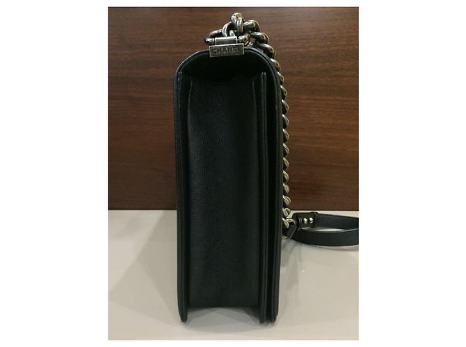 Borsa a mano Chanel Boy in agnello nero - vista 7