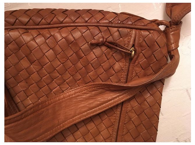 Bottega Veneta molto largo.valore 3000 Euro - vista 8