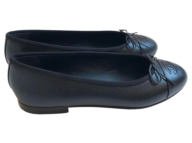 Chanel Ballerines en cuir noir taille 39 - vue 2