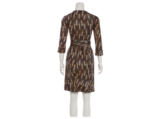 Diane Von Furstenberg Robe portefeuille en soie Julian DvF Marron Multicolore Caramel - vue 3