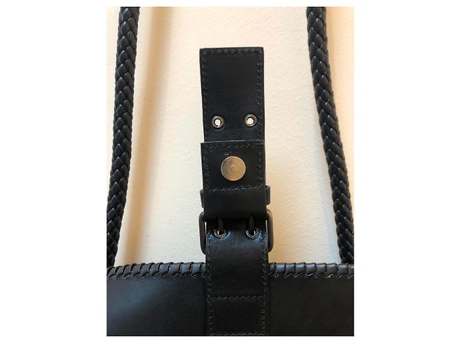 Borsa a tracolla Yves Saint Laurent Nice in pelle nera Nero - vista 3