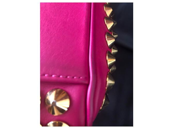 Louis Vuitton Courtney MM Fuschia - vista 8