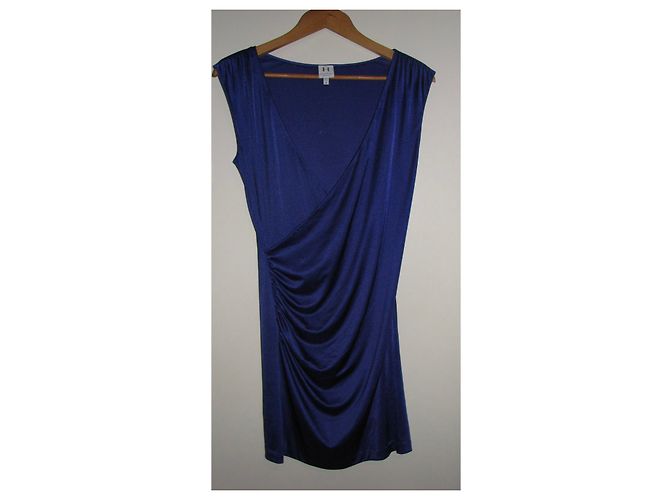 Halston Heritage Lila Kleid mit Rüschen - Ansicht 5
