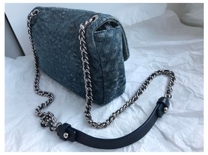Chanel Borsa a tracolla in denim crossbody Blu - vista 3