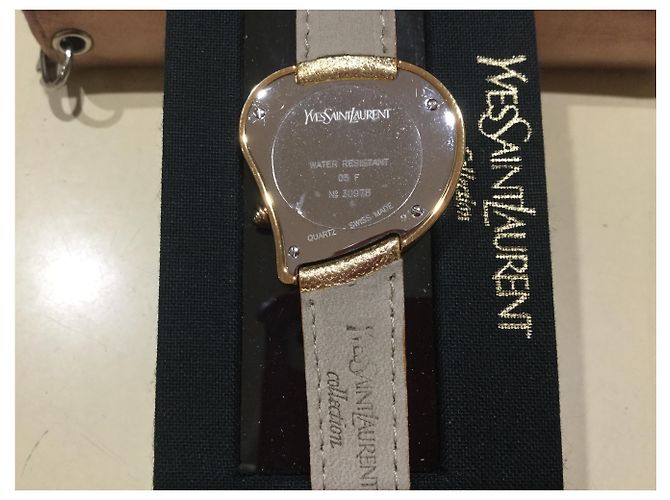 Yves Saint Laurent Cuore - vista 10