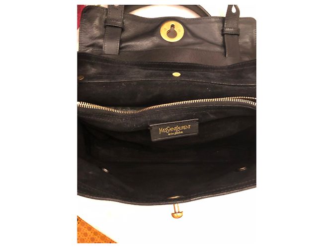 Borsa a mano Yves Saint Laurent Muse in pelle nera Nero - vista 4