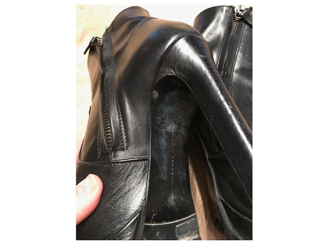Zara-Stiefeletten mit schwarzem Leder - Ansicht 4