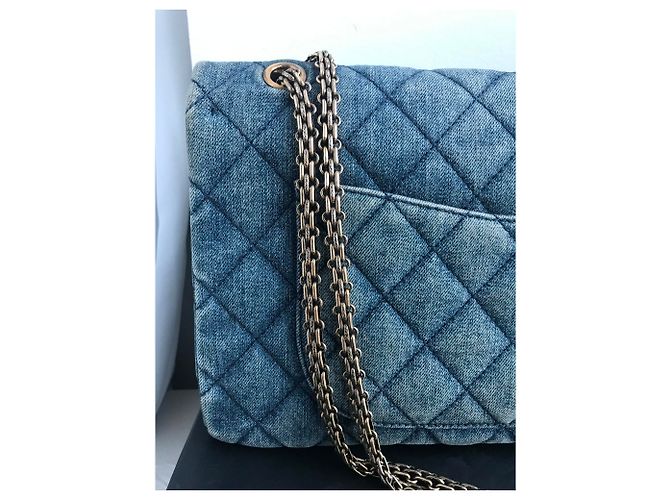 Chanel con scatola jumbo 2.55 Reissue 227 Blu - vista 12
