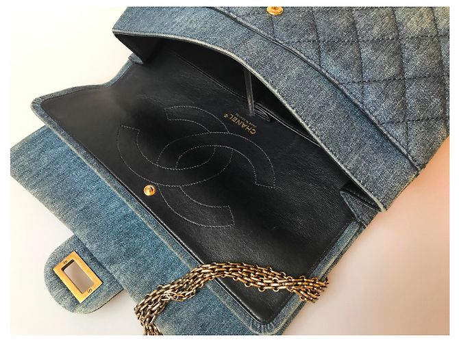Chanel con scatola jumbo 2.55 Reissue 227 Blu - vista 15