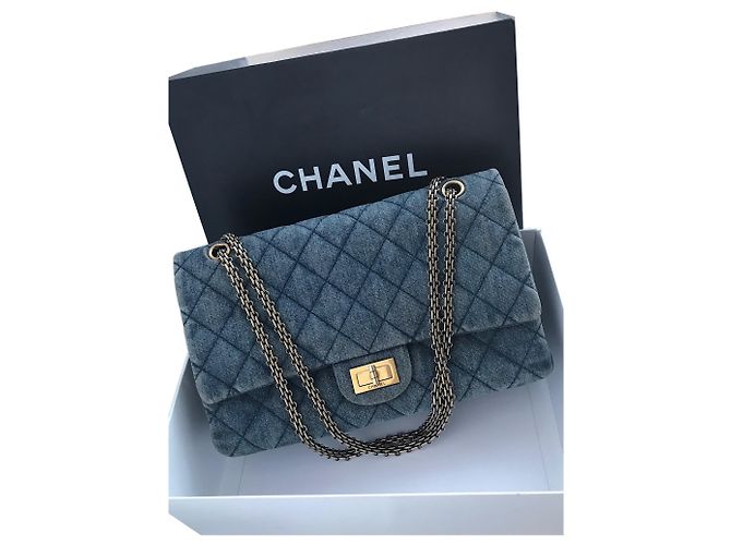 Chanel con scatola jumbo 2.55 Reissue 227 Blu - vista 3