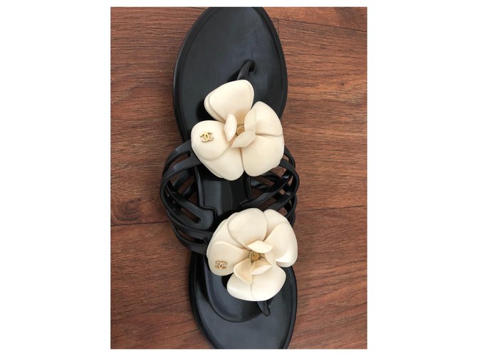 Chanel Infradito Camelia Nero - vista 8