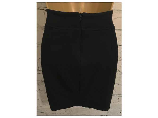Massimo Dutti Afueras - vista 2