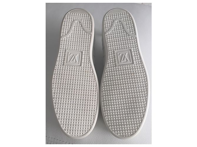 Louis Vuitton Frontrow sneaker Blanc - vue 4