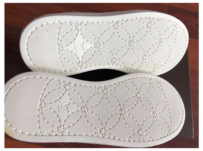Louis Vuitton Turnschuhe Pink - Ansicht 3