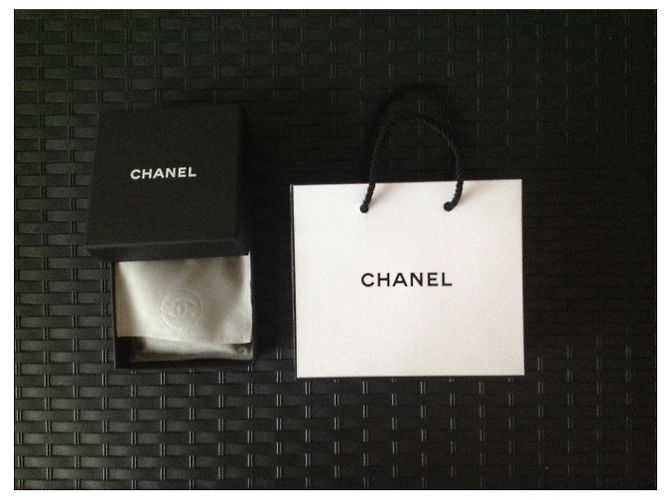 Chanel, Cintura con collana Bianco - vista 9