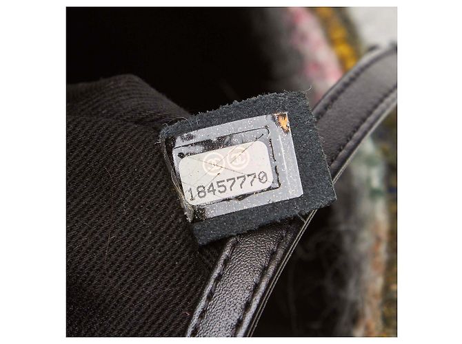 Timeless Chanel Klassische Maxi-Wolle-Ledertasche mit Klappe Schwarz Mehrfarben - Ansicht 7