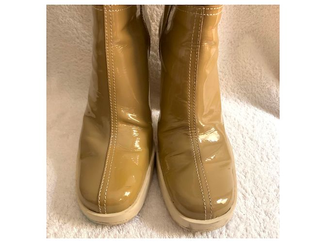 Miu Miu Lackstiefel - Ansicht 11