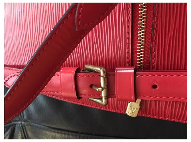 Louis Vuitton ZAINO ELLIPSE LOUIS VOUITTON Rosso - vista 9