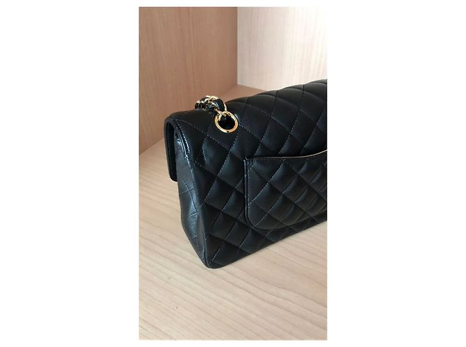 CHANEL GEFÜTTERTE KLAPPSTASCHE Schwarz Golden - Ansicht 3