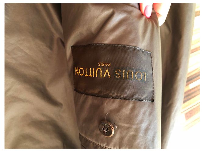 Louis Vuitton Men Coats Outerwear Grey - view 5