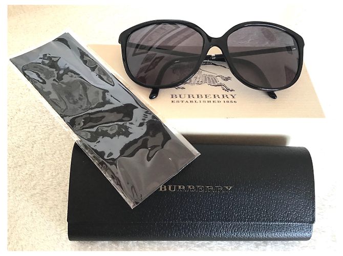 Gafas de sol Burberry negras de plástico Negro - vista 2