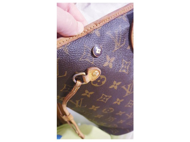 Louis Vuitton Neverfull MM Bag di Vuitton Caramello Marrone scuro - vista 17