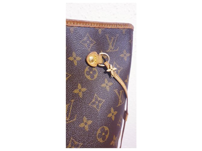 Louis Vuitton Neverfull MM Bag di Vuitton Caramello Marrone scuro - vista 3