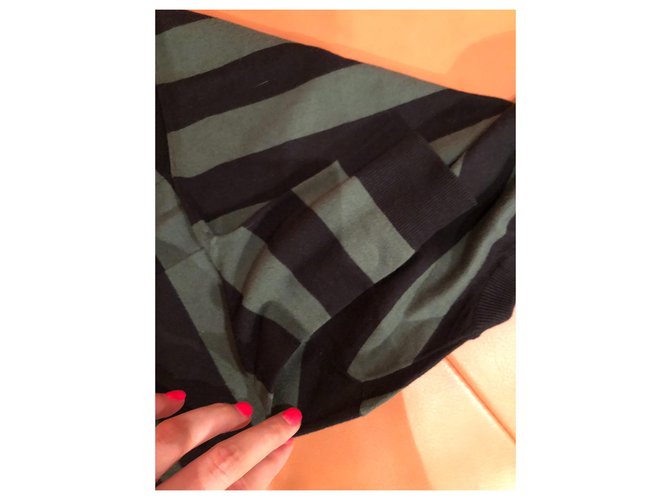 Louis Vuitton Outfits Mehrfarben - Ansicht 3