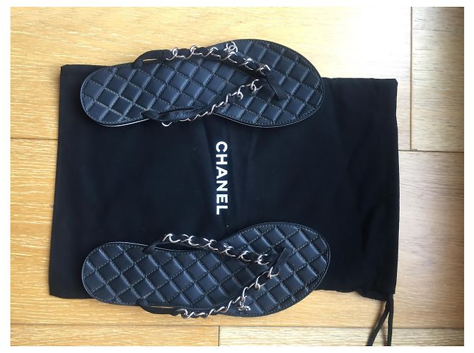 Chanel Sandalen Schwarz - Ansicht 2