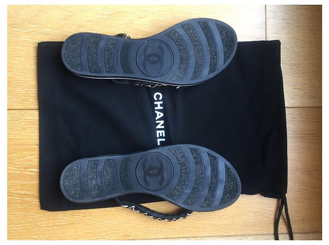 Chanel Sandalen Schwarz - Ansicht 3