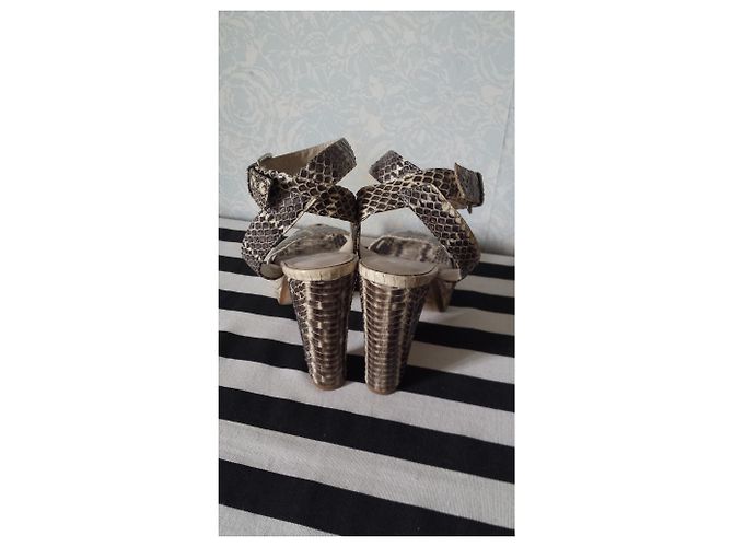Michael Kors Sandalen mit Absatz - Ansicht 4