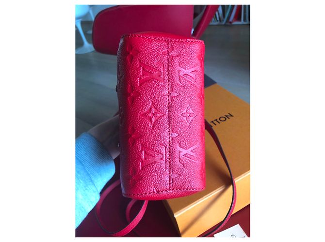 Louis Vuitton Montagne nano Rot - Ansicht 3