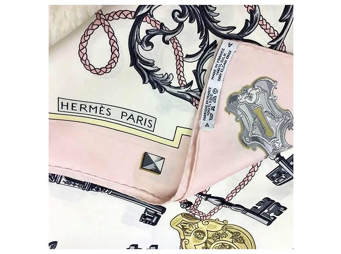 Hermès carré 90 Modello chiave Les Cles Bordeaux Rosa - vista 5