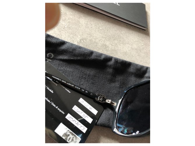 Chanel Gafas de sol Negro - vista 3