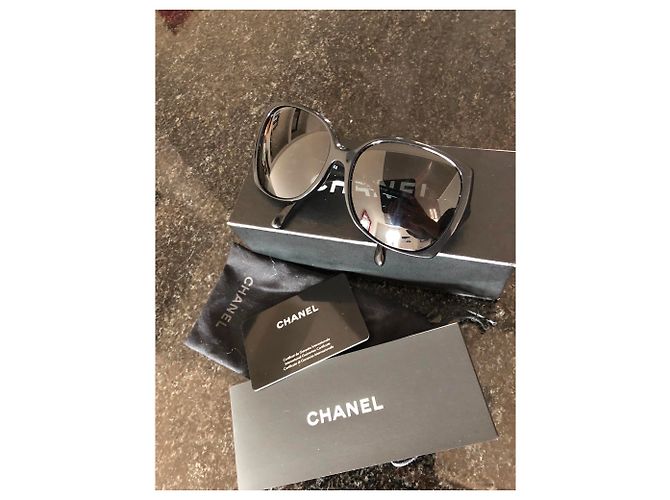 Chanel Gafas de sol Negro - vista 6