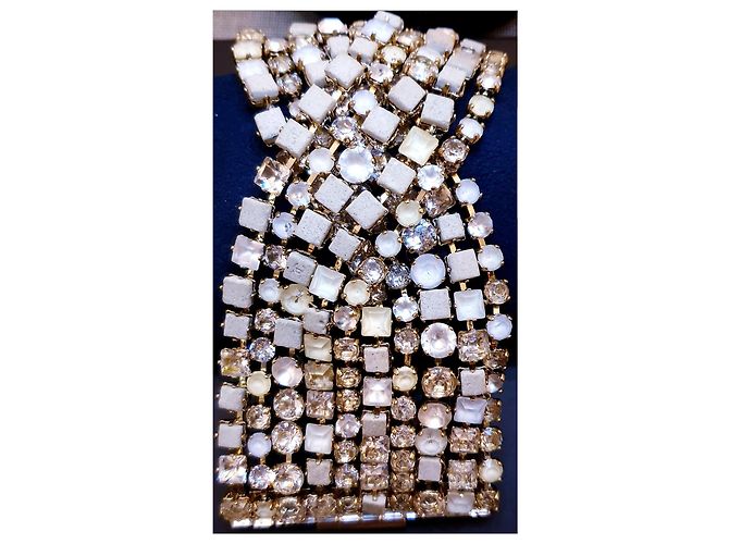 Bracciale CHANEL della collezione 2015 d'oro e cristalli Bianco Giallo - vista 13