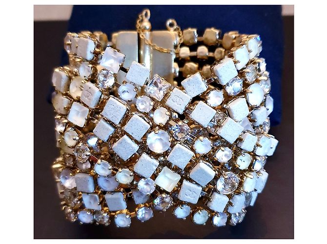 Bracciale CHANEL della collezione 2015 d'oro e cristalli Bianco Giallo - vista 2