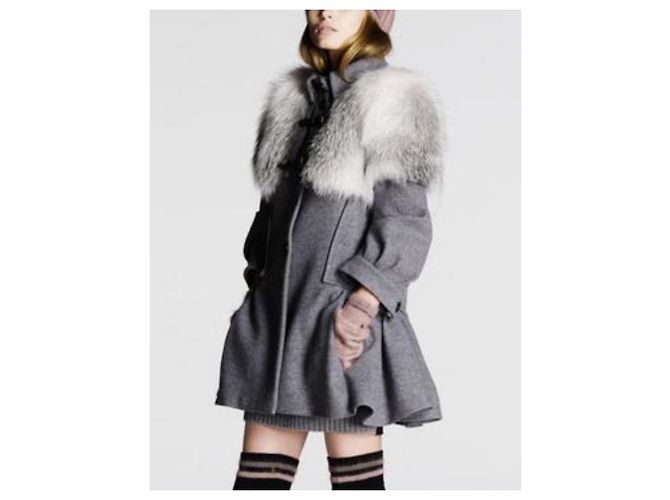 Louis Vuitton Abrigo de lana blanco de piel de zorro capelet Gris - vista 3