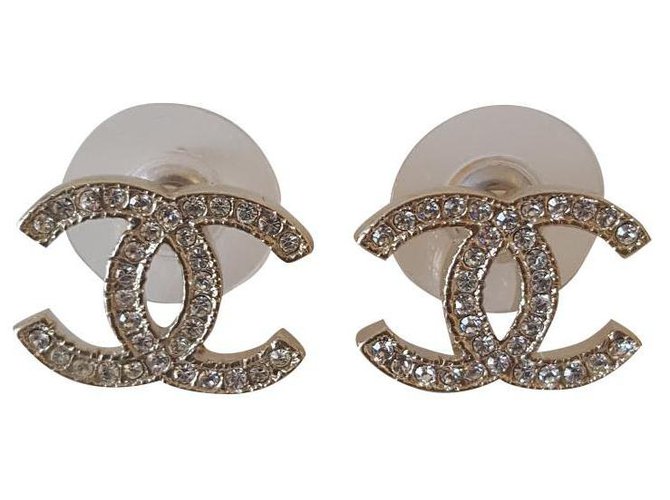 Nuovi orecchini Chanel D'oro - vista 2
