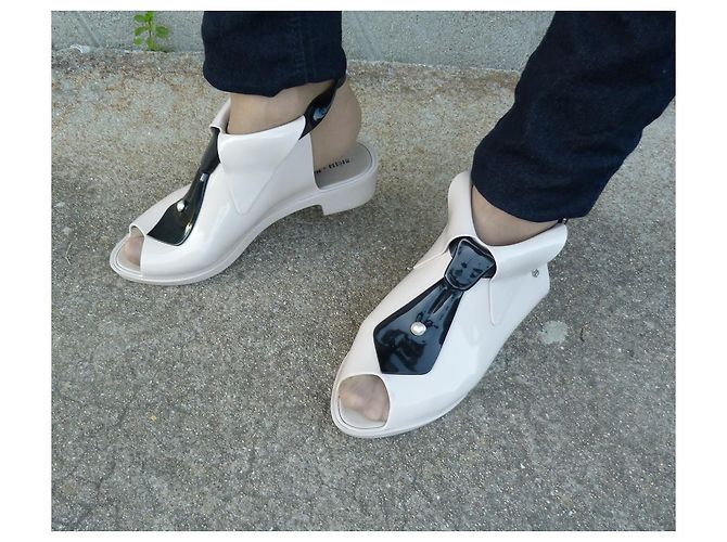 Karl Lagerfeld Melissa - vista 3