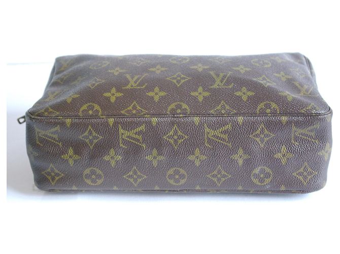 Louis Vuitton Vanity Case 28 Monogram Marrone - vista 6
