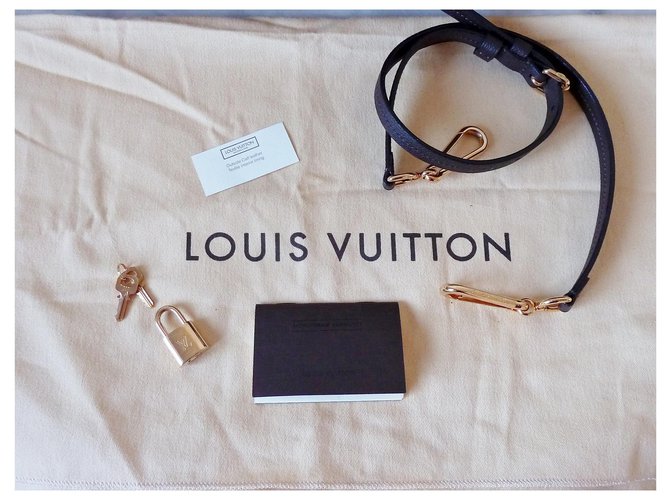 Lumineuse Louis Vuitton Impronta illuminata del monogramma Marrone scuro - vista 11