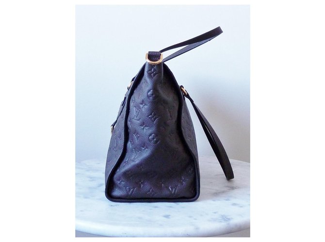 Lumineuse Louis Vuitton Impronta illuminata del monogramma Marrone scuro - vista 3