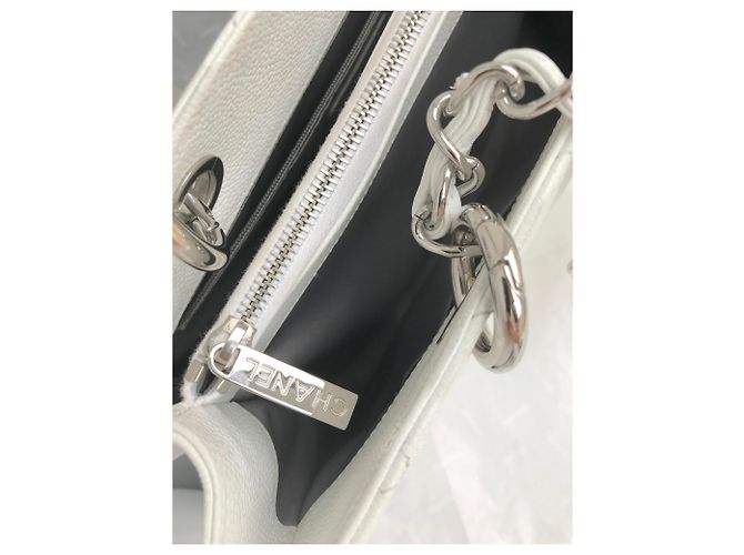 Chanel GST Grand Shopping Tote 34cm in pelle di caviale - vista 28