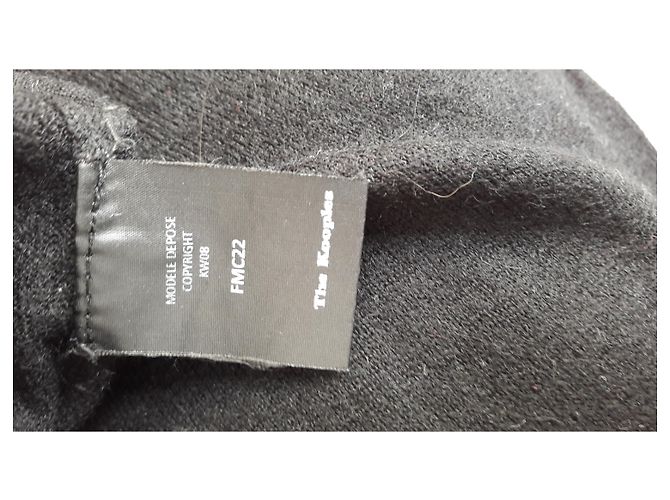 The Kooples Schwarzer Wollpullover mit V-Ausschnitt und Goldknöpfen - Ansicht 2