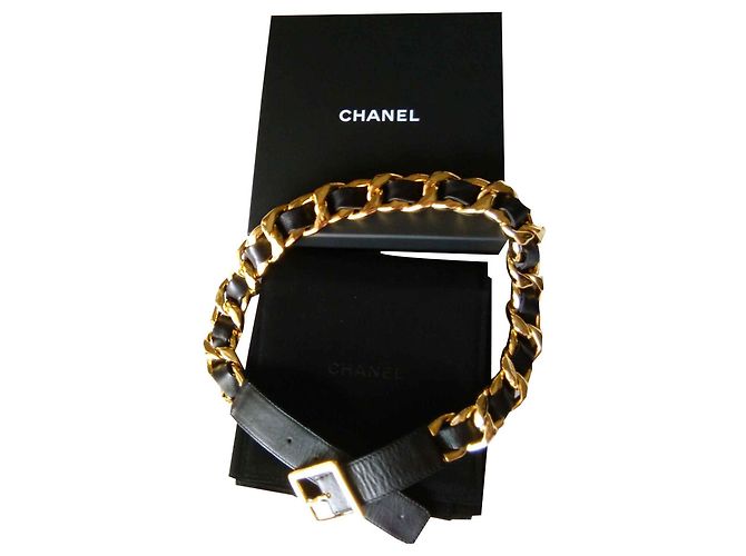 Cinturón de cuero con hebilla chapado en oro de CHANEL Negro Dorado - vista 2