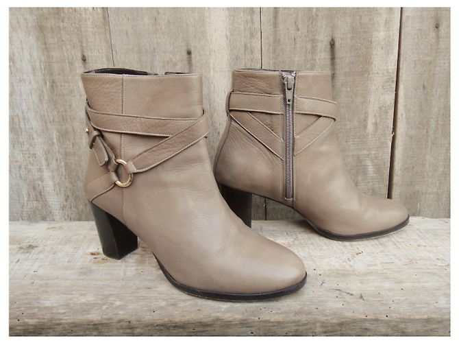 Tila March Boot Tila Boot Boot Dakota Beige - vista 4